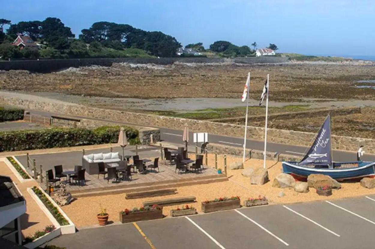 Driftwood Inn Saint Saviour Dış mekan fotoğraf