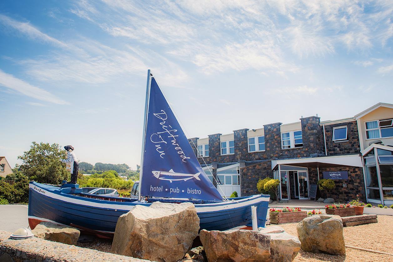 Driftwood Inn Saint Saviour Dış mekan fotoğraf