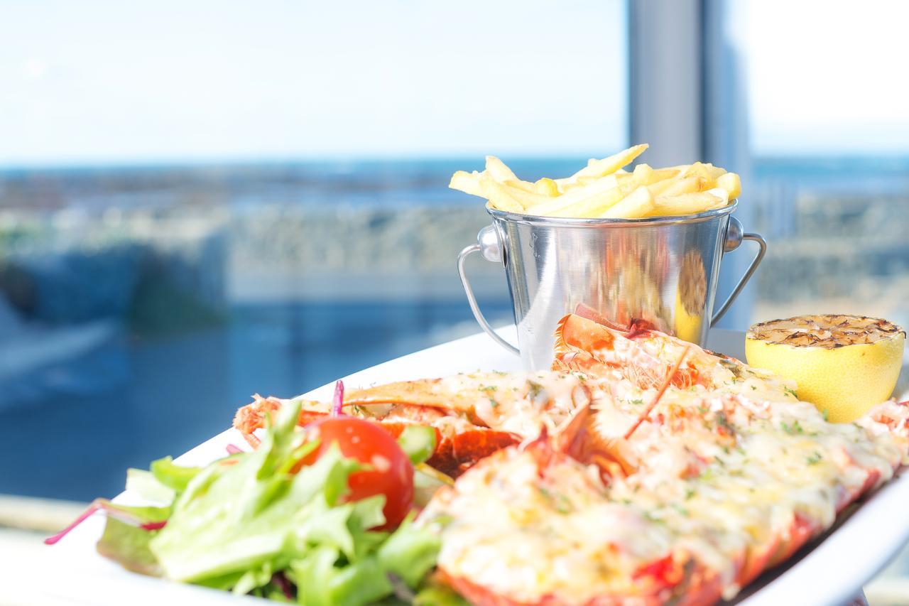 Driftwood Inn Saint Saviour Restoran fotoğraf
