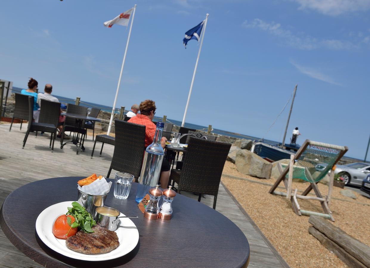 Driftwood Inn Saint Saviour Restoran fotoğraf