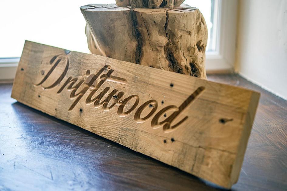 Driftwood Inn Saint Saviour Dış mekan fotoğraf