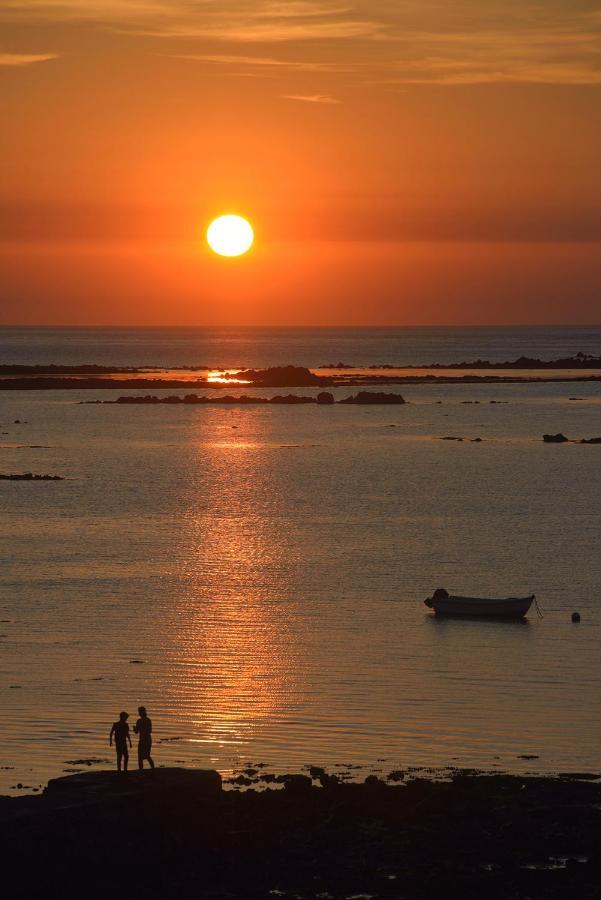 Driftwood Inn Saint Saviour Dış mekan fotoğraf